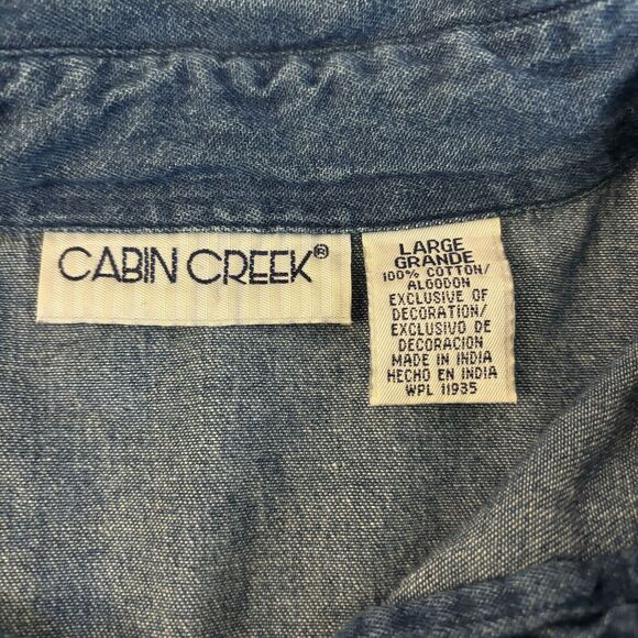 Cabin Creek Womens Denim Button Shirt Embroidered Nutcracker Christmas Large - Picture 8 of 10